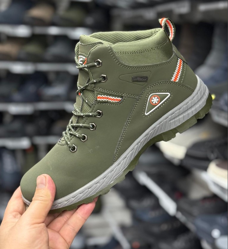 фото зимние мужские кроссовки оптом