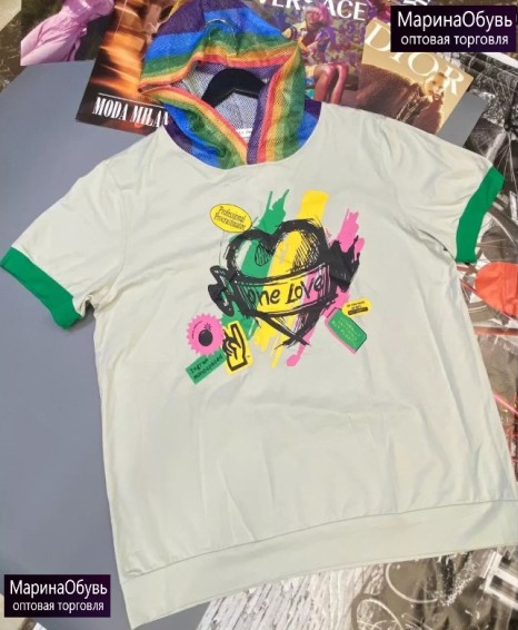 картинка Футболка с капюшоном сетка от магазина Одежда+