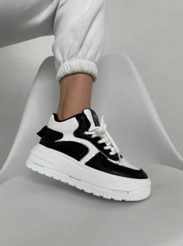 фото осенние женские кроссовки опт в России