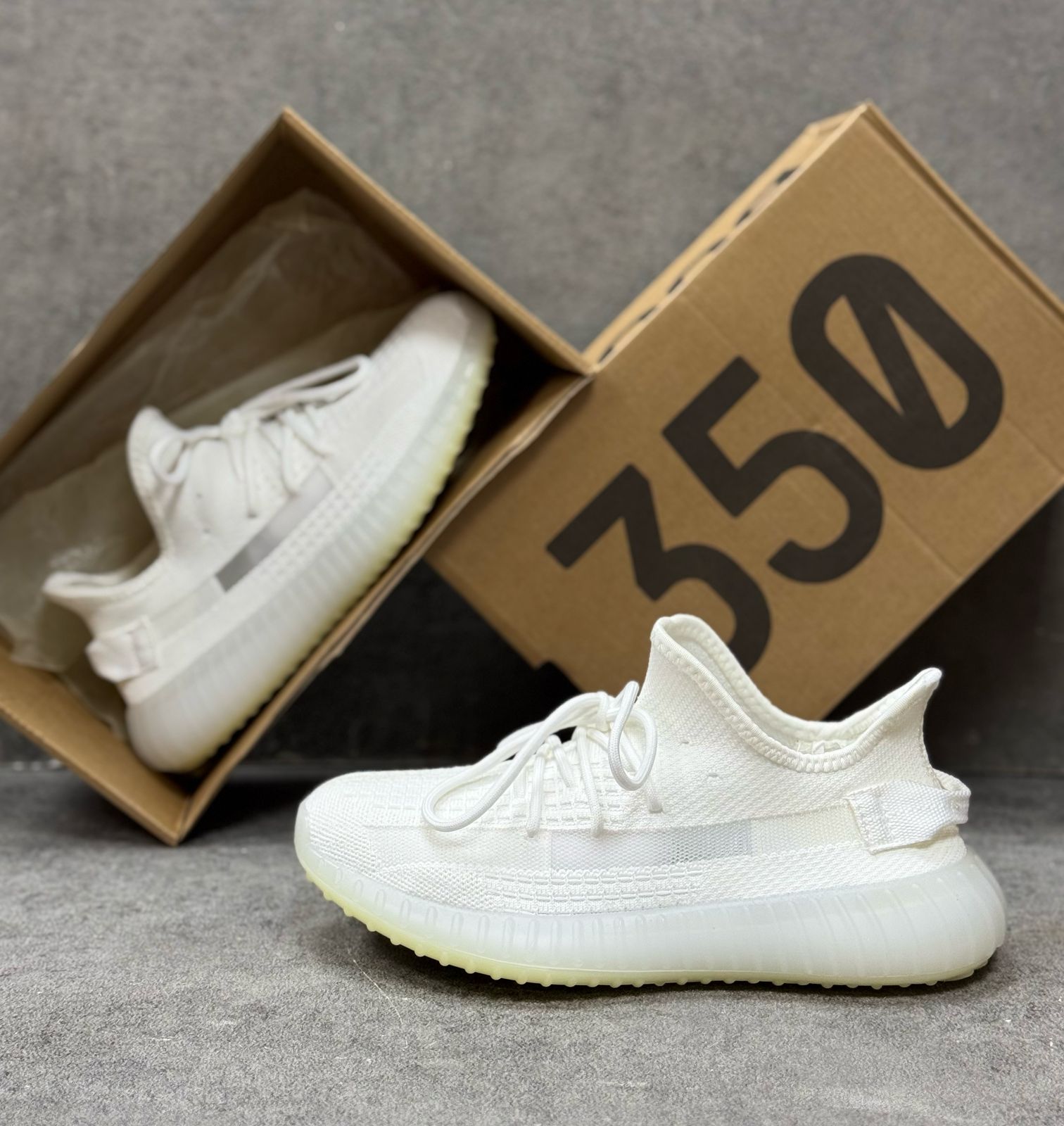 фото весенние мужские кроссовки оптом на лето для мужчин