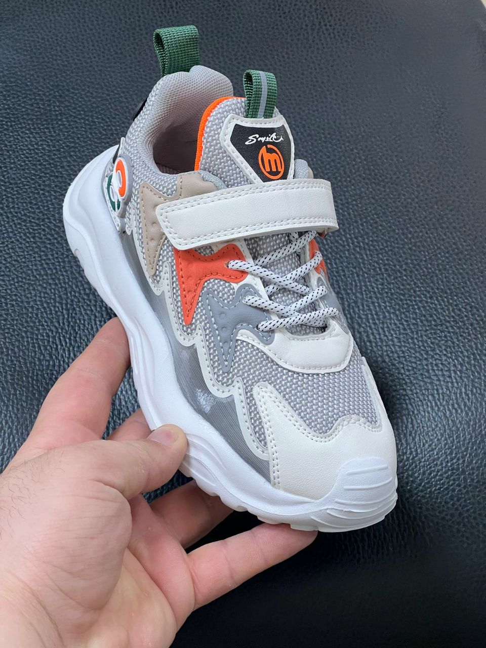 фото весенние кроссовки для мальчиков оптом