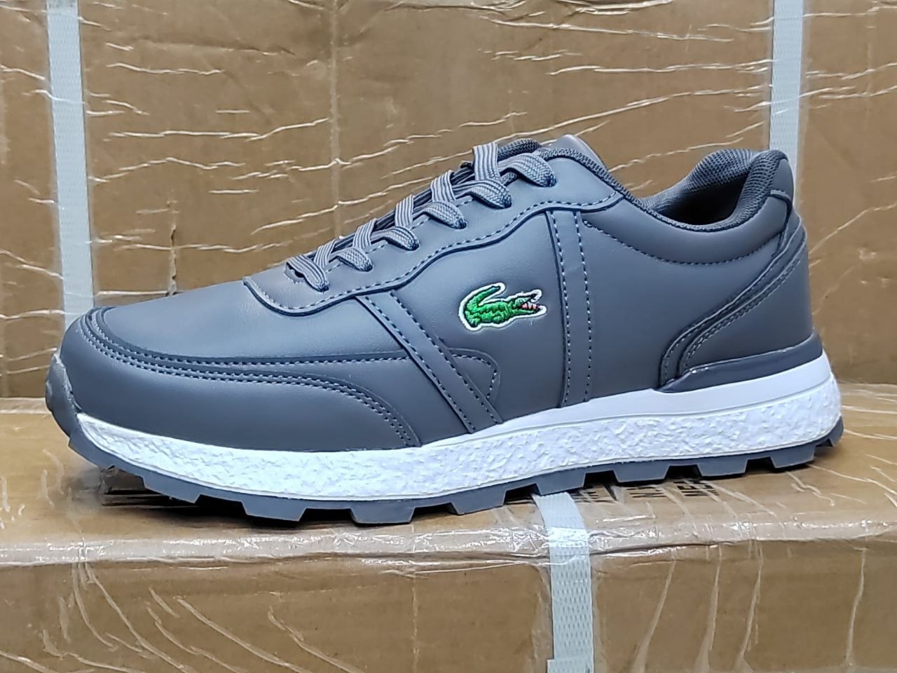 фото весенние мужские кроссовки оптом с доставкой