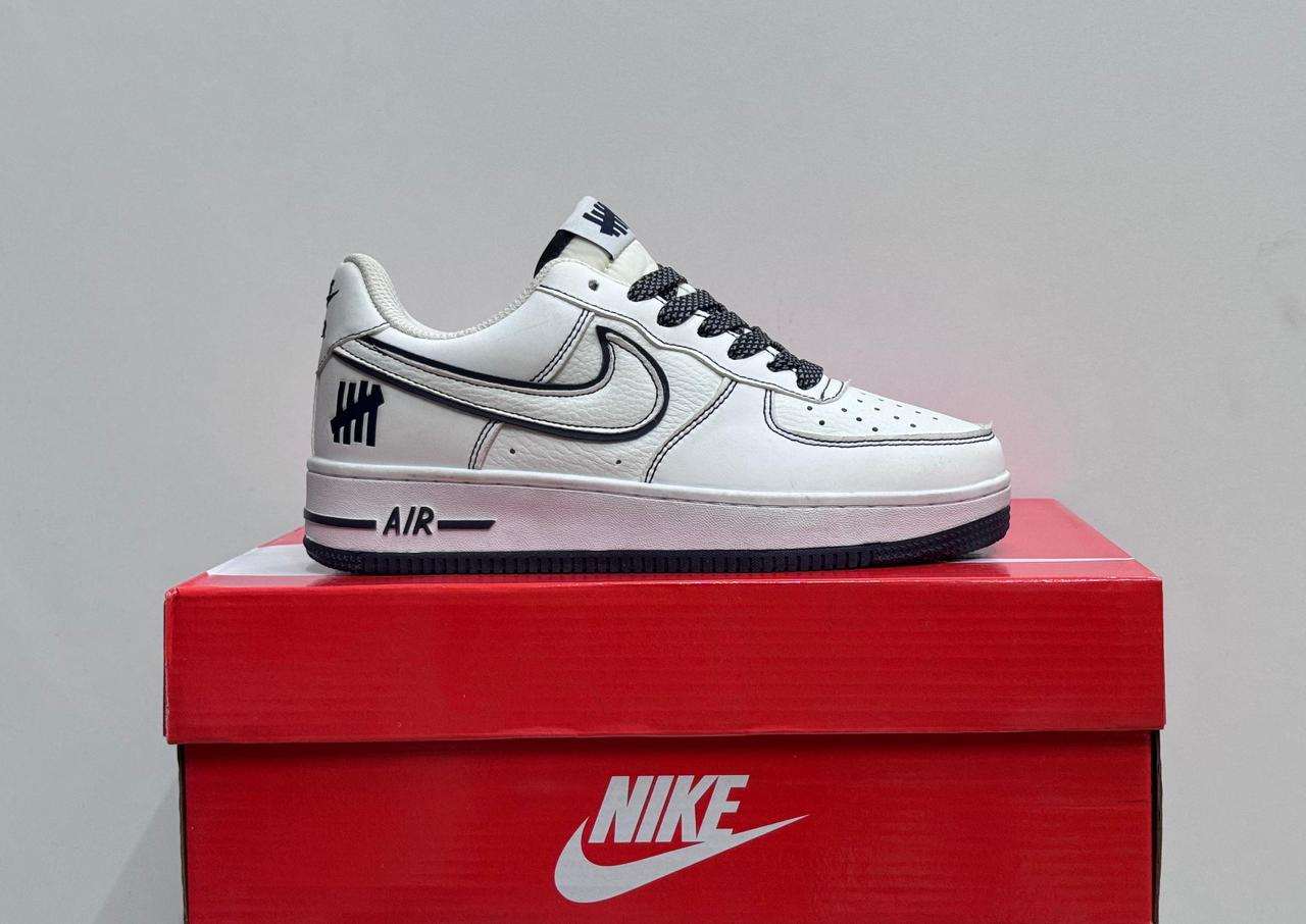 фото Мужские белые кроссовки Nike 927195 оптом с доставкой