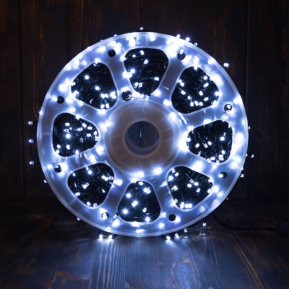 картинка Гирлянда белая 100 метров на катушке от магазина Одежда+