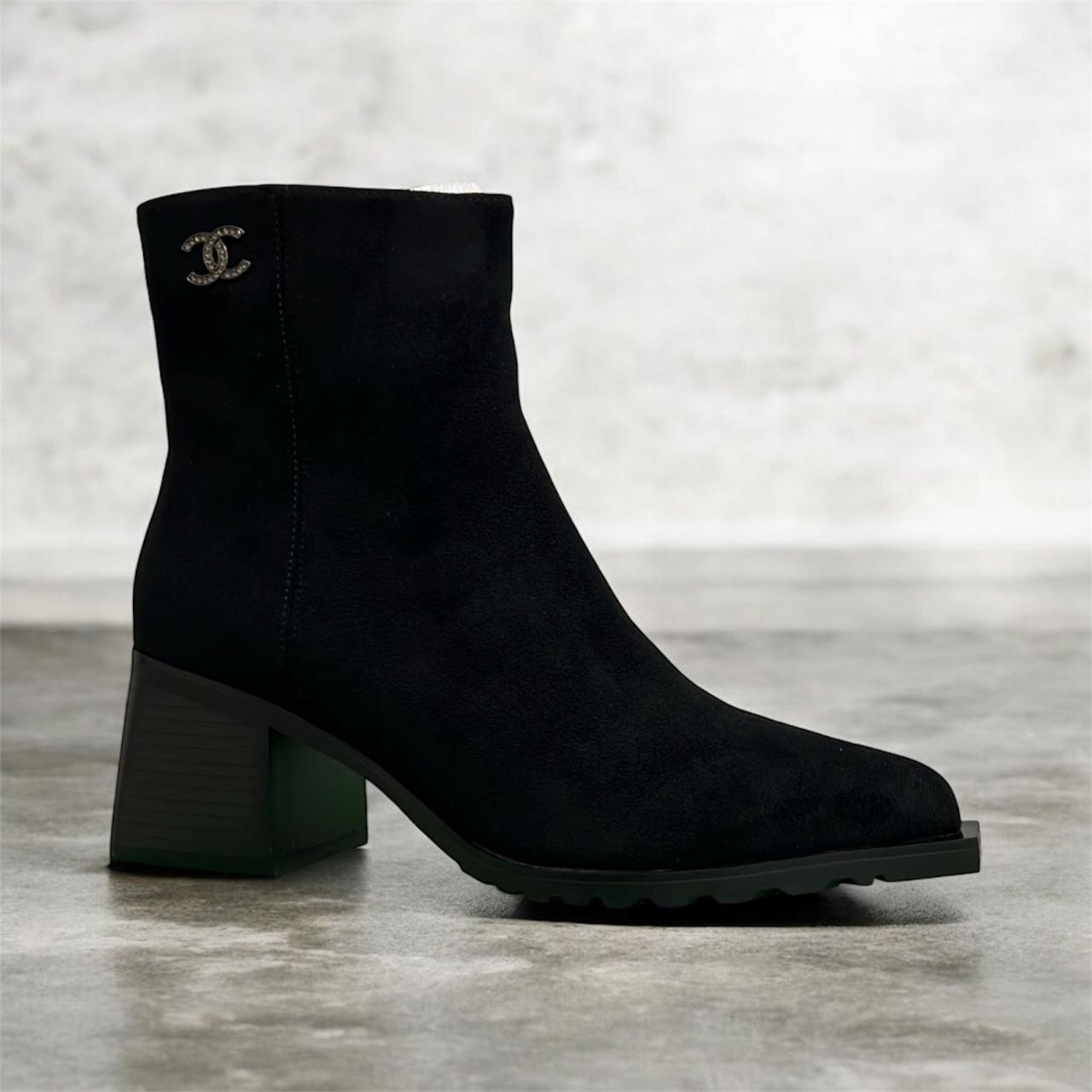 фото весенние женские ботинки оптом