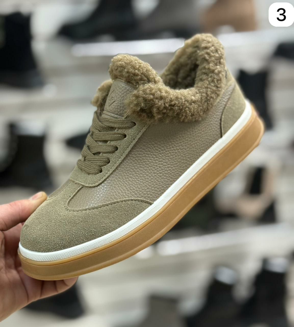 фото зимние женские кроссовки оптом с доставкой