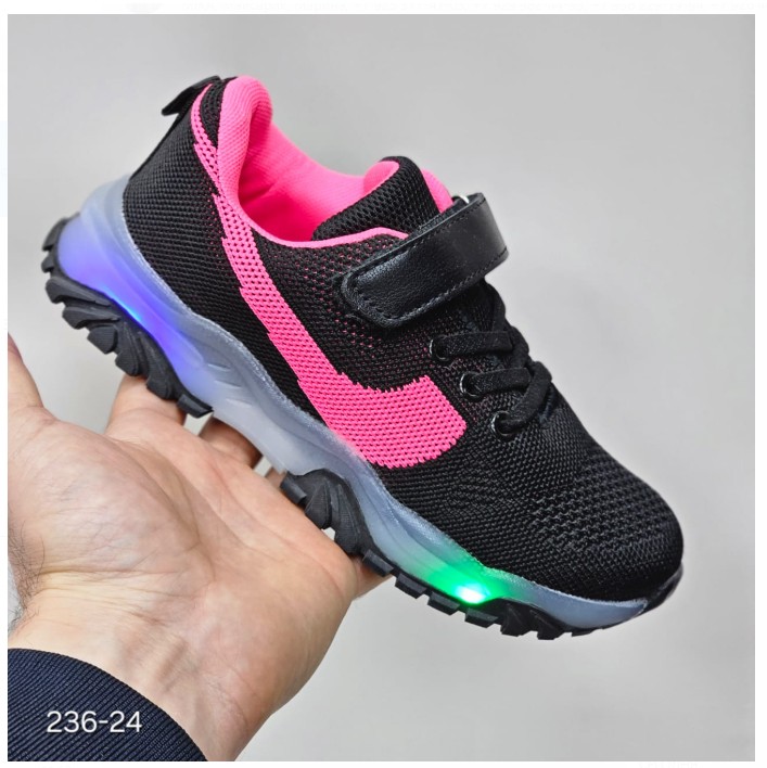 фото светящиеся  летние кроссовки для мальчиков оптом