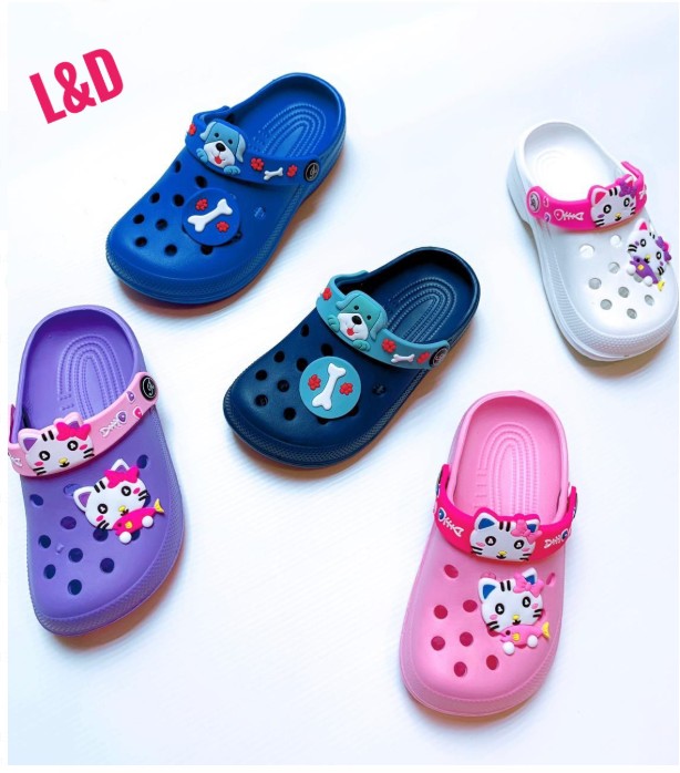 картинка Без выбора цвета летние тапочки для девочек от магазина Одежда+