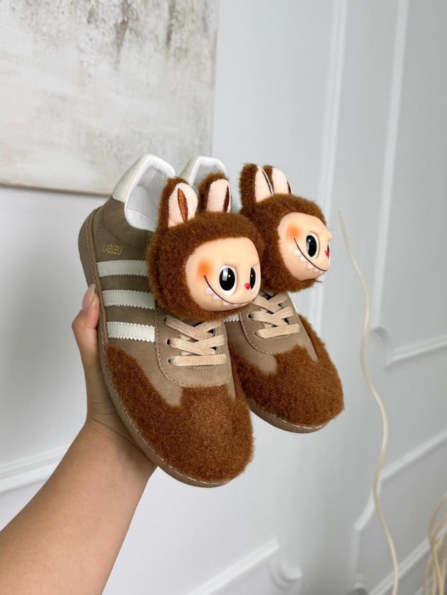 фото осенние женские кроссовки опт в России