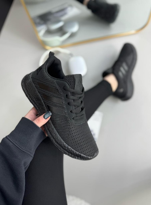 фото весенние женские кроссовки оптом