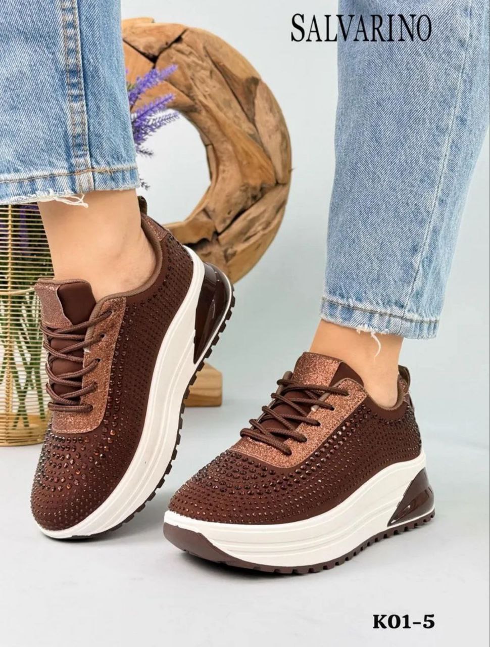 фото весенние женские кроссовки оптом