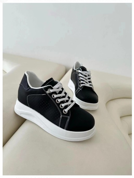 фото летние женские кроссовки оптом