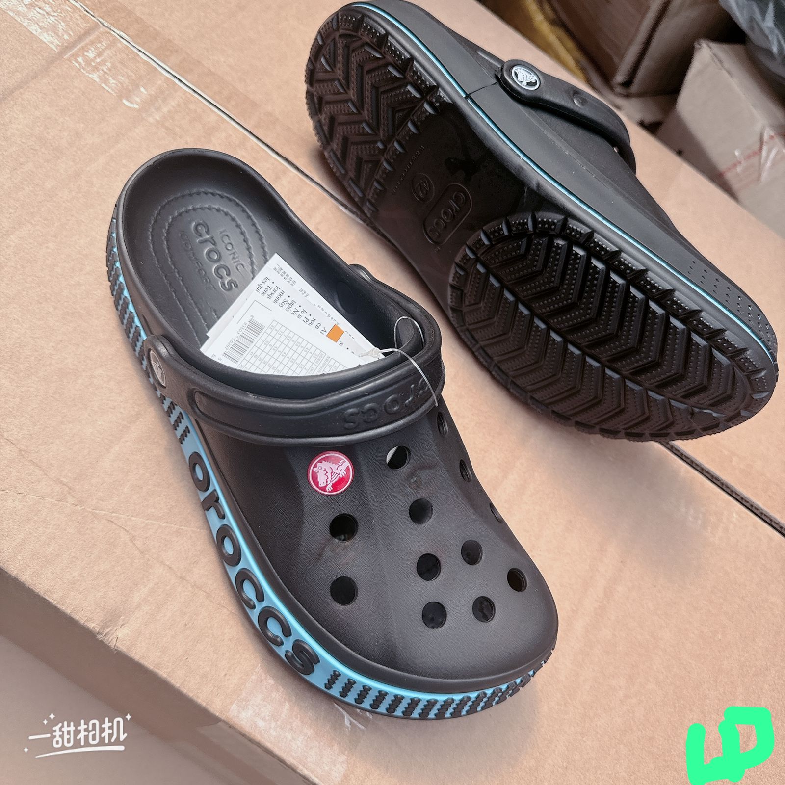 фото Мужские летние черные Crocs 551005 оптом в Москве