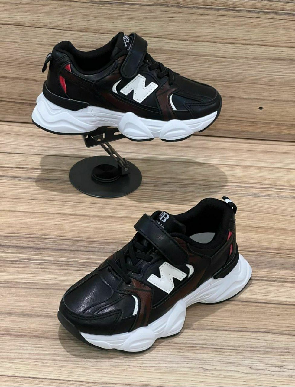 фото весенние кроссовки для мальчиков оптом