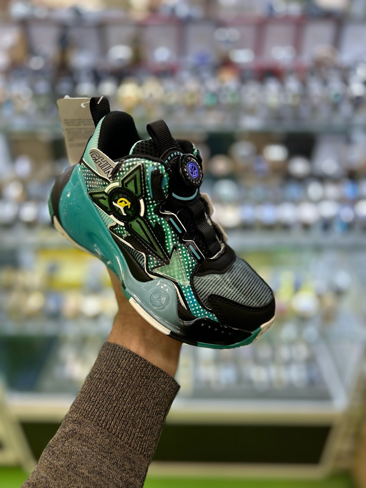 фото весенние кроссовки для девочек оптом