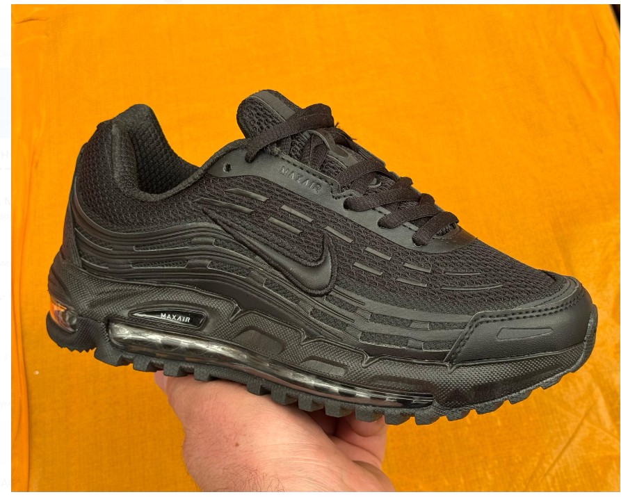 фото весенние женские кроссовки оптом