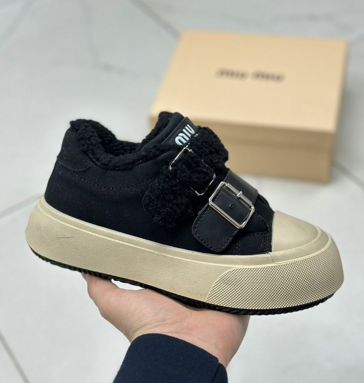 фото зимние женские кроссовки оптом с доставкой