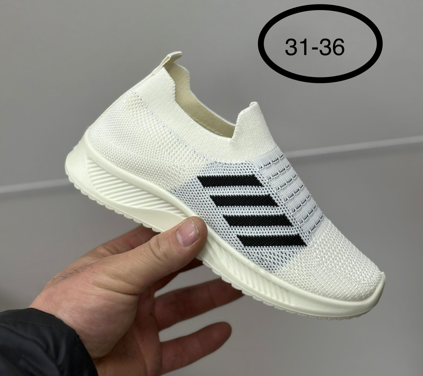 фото весенние кроссовки для девочек оптом