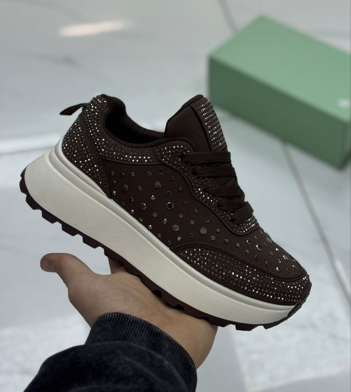 фото весенние женские кроссовки оптом