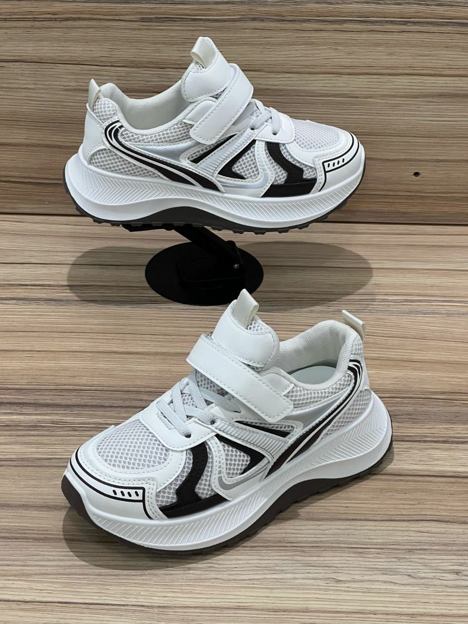 фото весенние кроссовки для мальчиков оптом