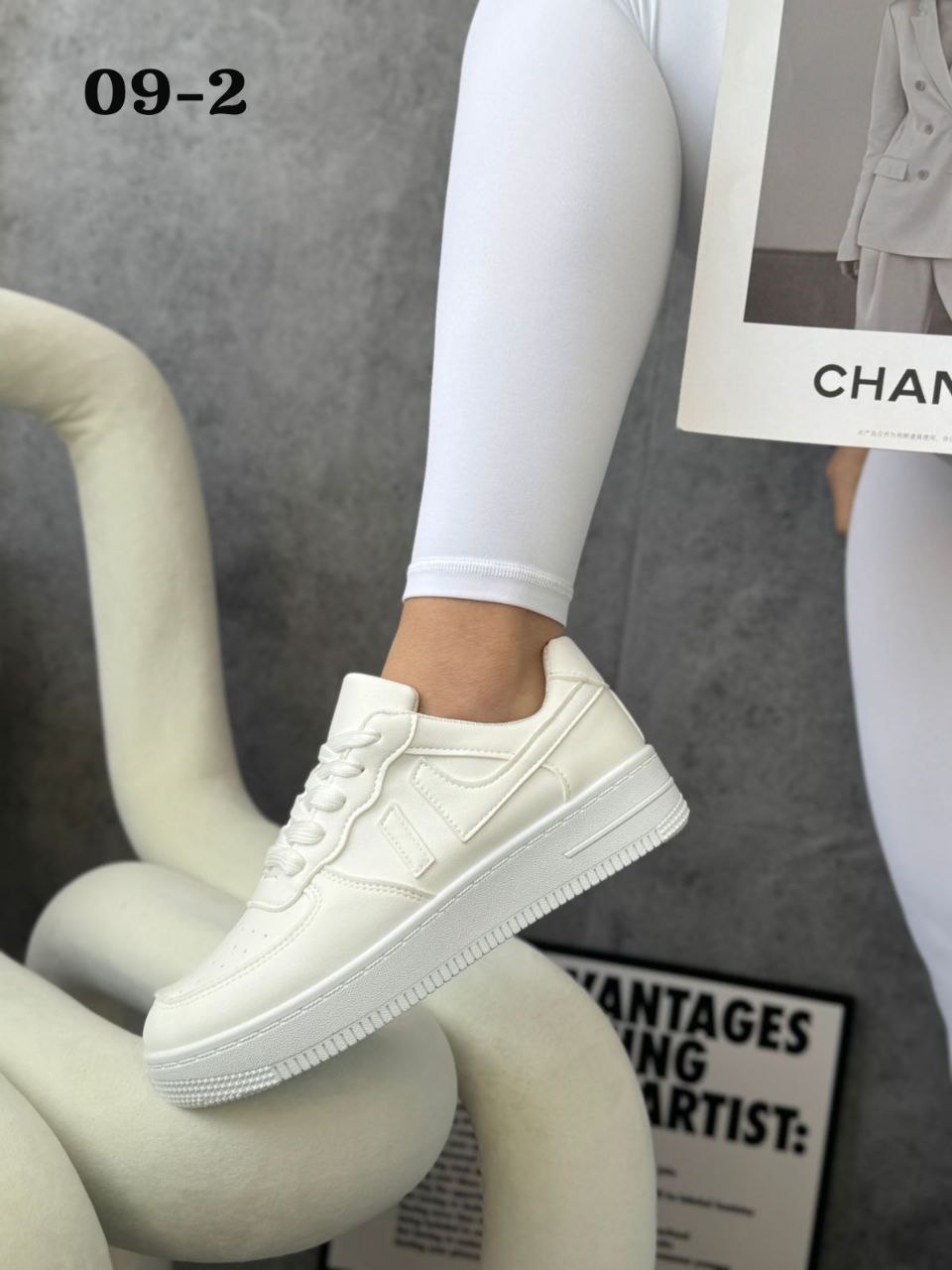 фото весенние женские кроссовки оптом