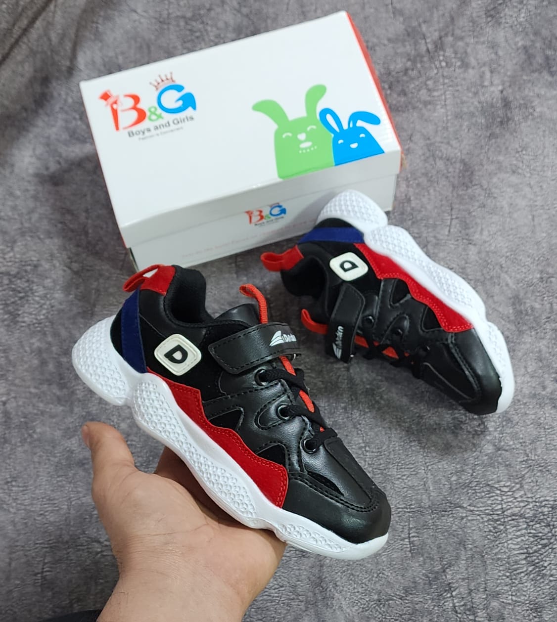 фото весенние кроссовки для мальчиков оптом