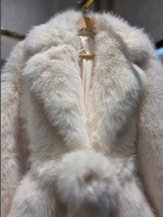 картинка Шуба от магазина Одежда+