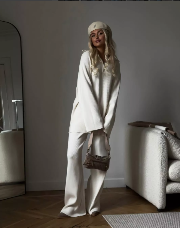 картинка Костюм двойка от магазина Одежда+