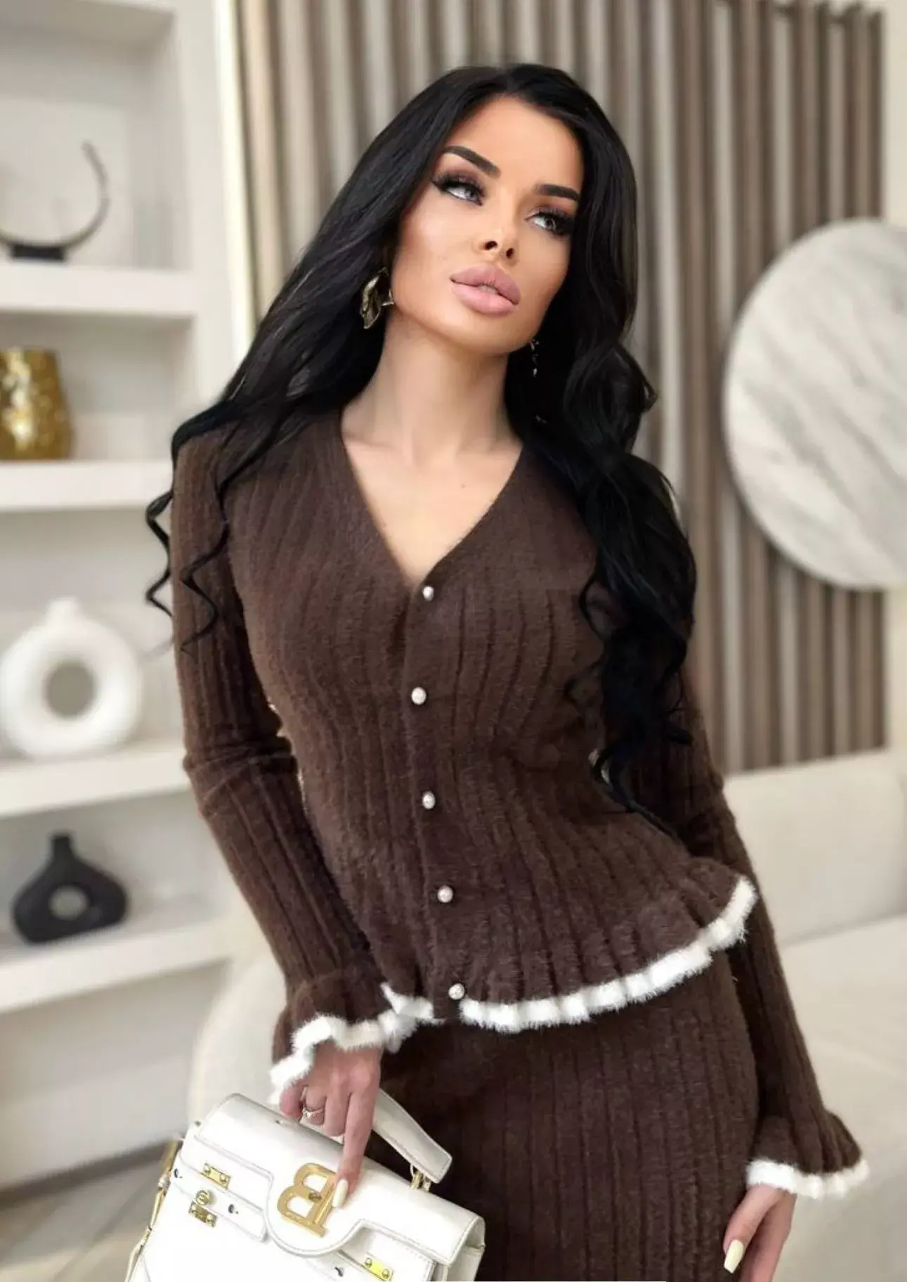 картинка Трикотажный костюм с юбкой от магазина Одежда+