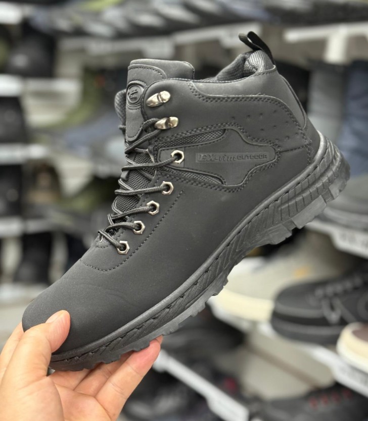 фото зимние мужские кроссовки оптом