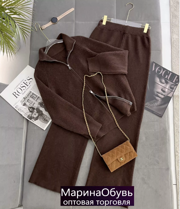 картинка Костюм двойка без выбора от магазина Одежда+