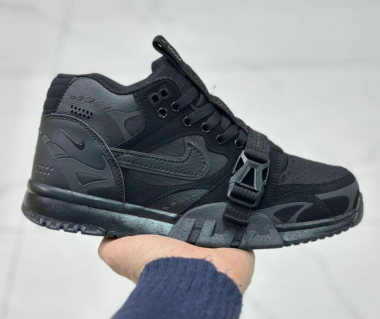 фото осенние мужские кроссовки оптом