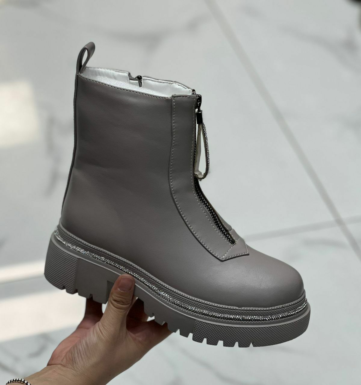 фото зимние ботинки для девочек оптом