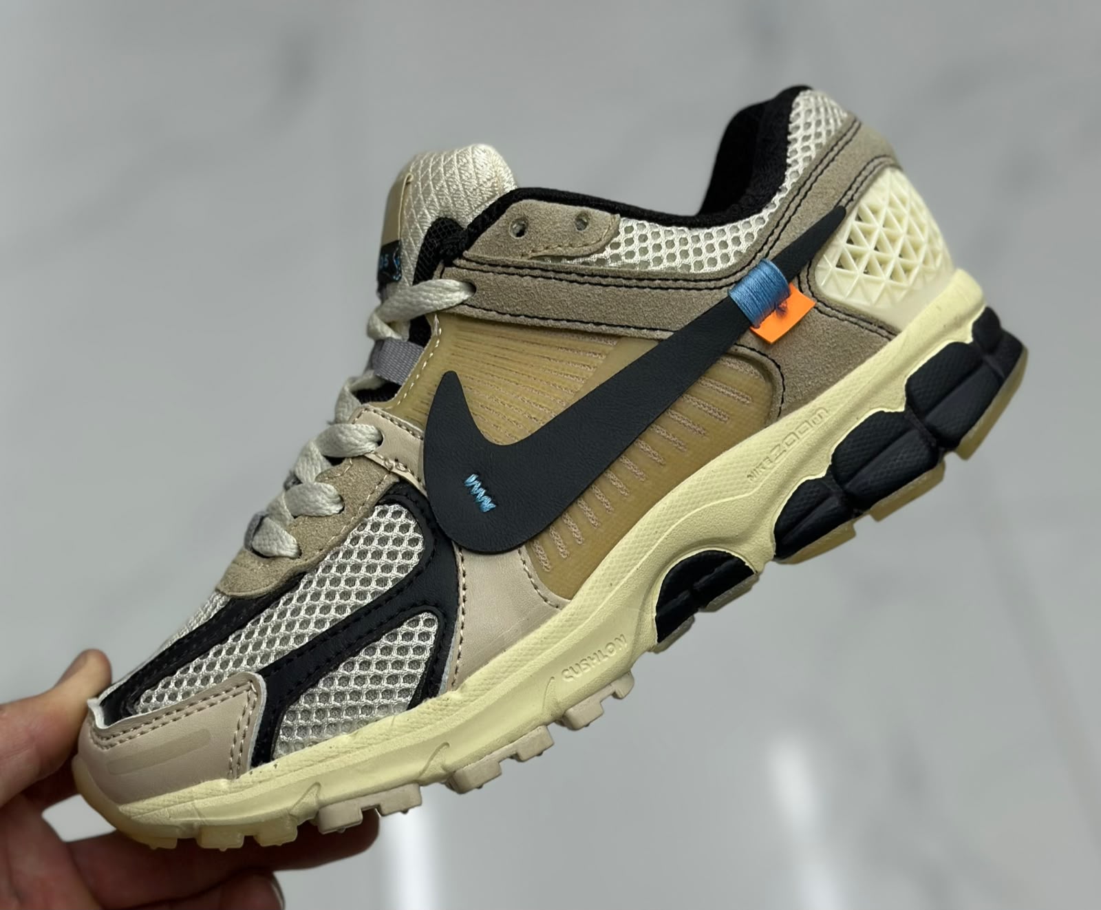фото женские весенние кроссовки nike air zoom 297141 оптом