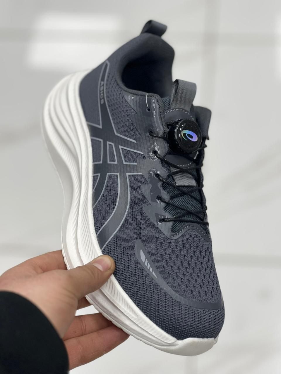 фото весенние мужские кроссовки оптом с доставкой