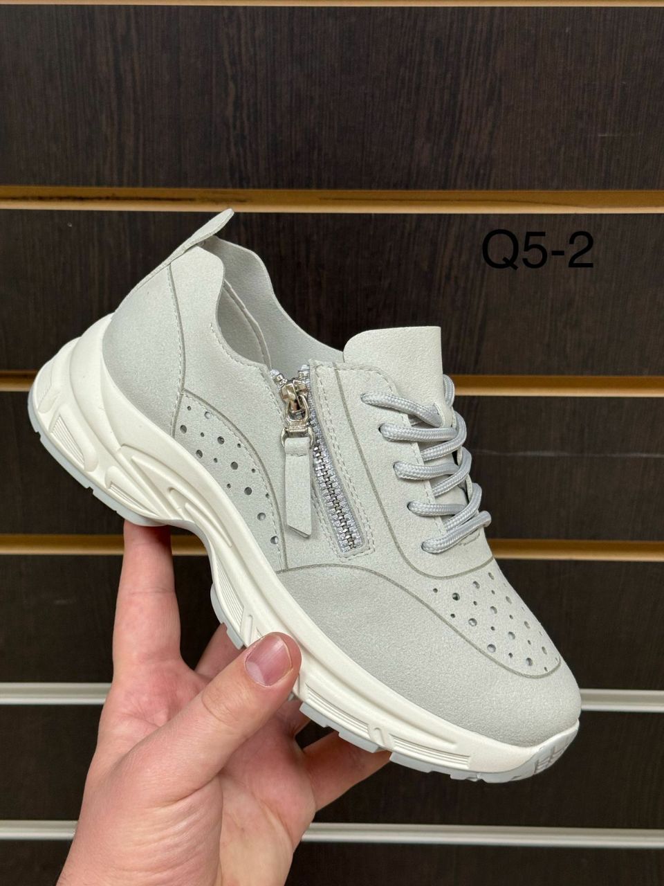 фото летние женские кроссовки оптом