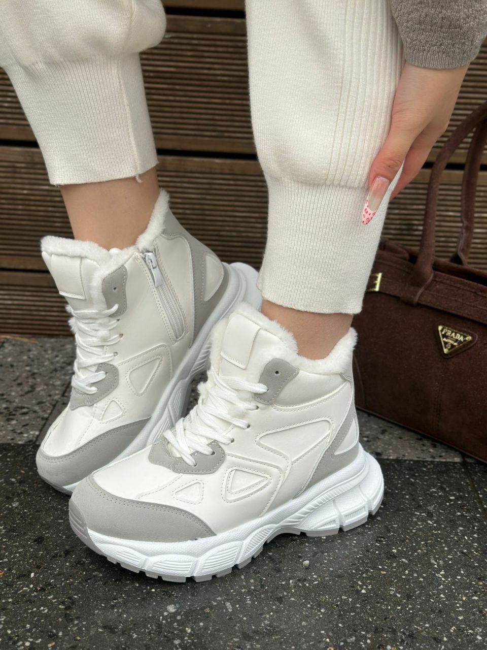 фото зимние женские кроссовки оптом с доставкой