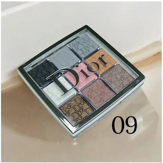 картинка Тени для век диор Eyeshadow Palette от магазина Одежда+