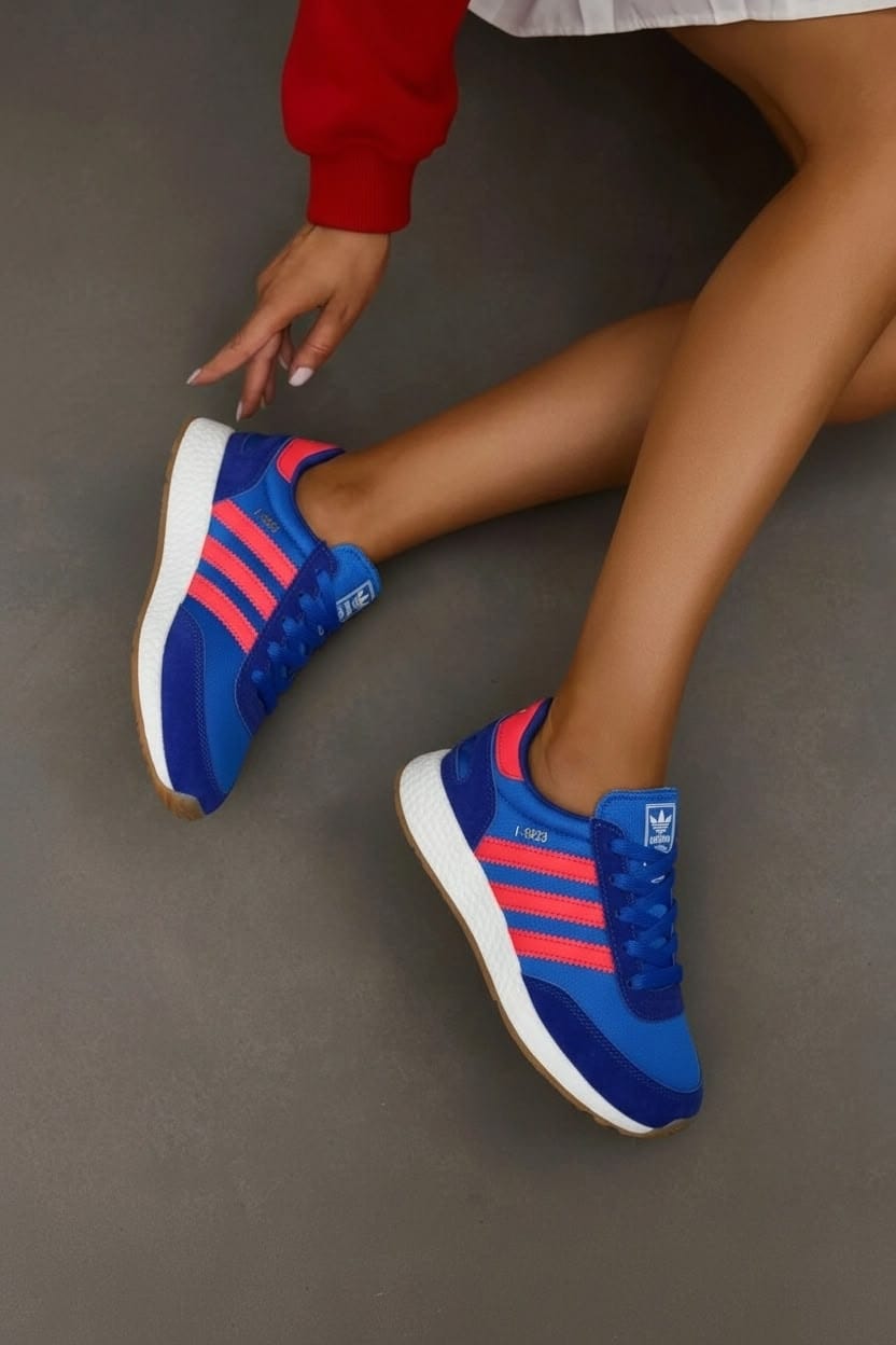 фото весенние женские кроссовки оптом