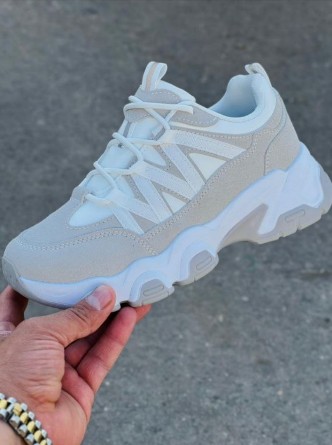 фото весенние женские кроссовки оптом