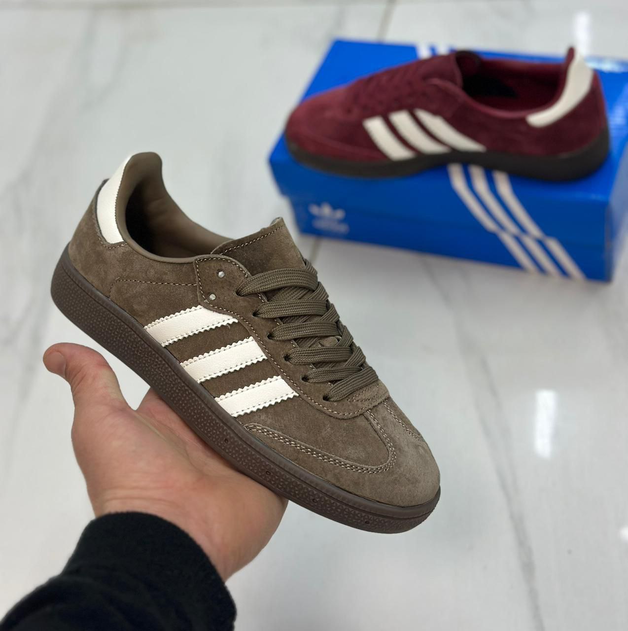 фото весенние женские кроссовки оптом