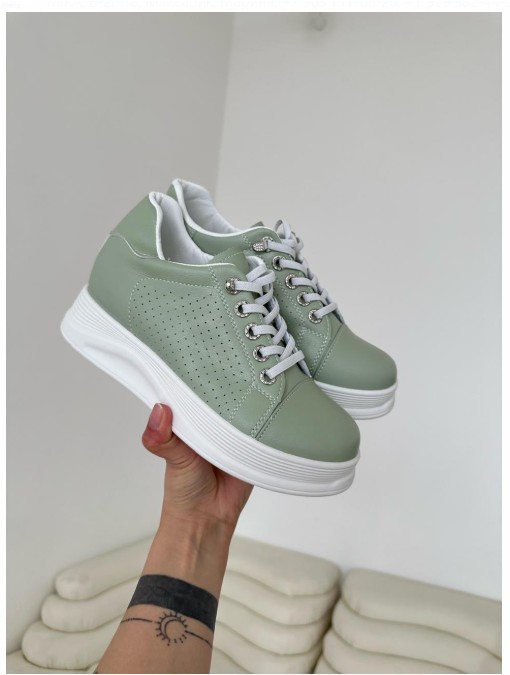 фото весенние женские кроссовки оптом