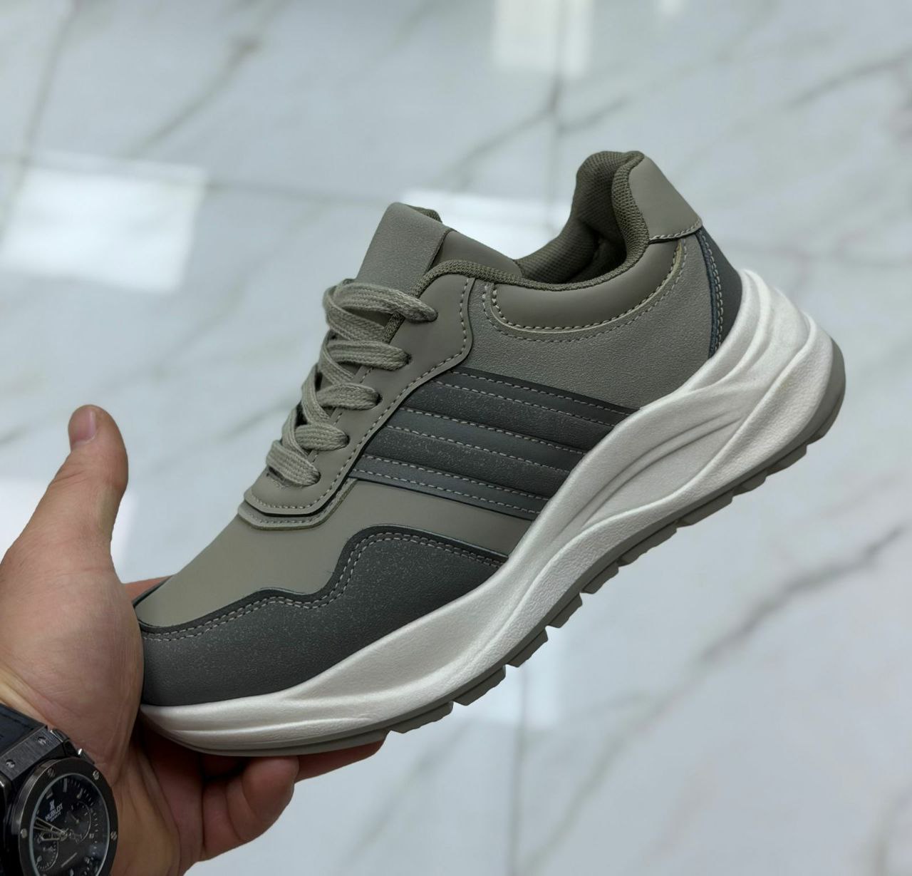 фото осенние женские кроссовки опт в России