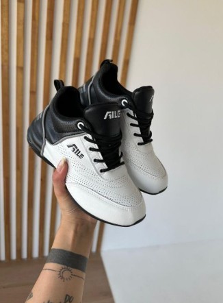 фото весенние женские кроссовки оптом