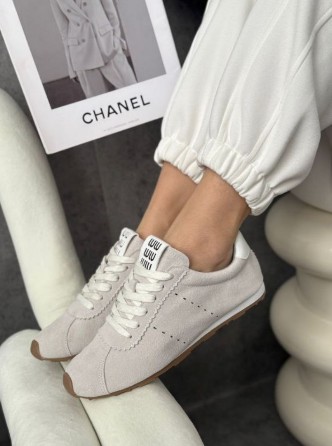 фото весенние женские кеды оптом