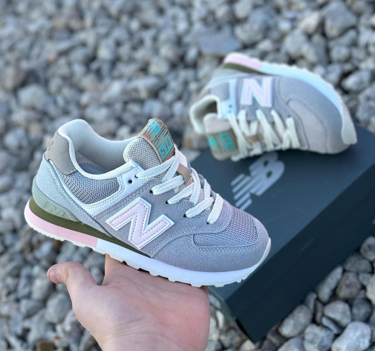 фото женские розовые кроссовки new balance 783810 оптом