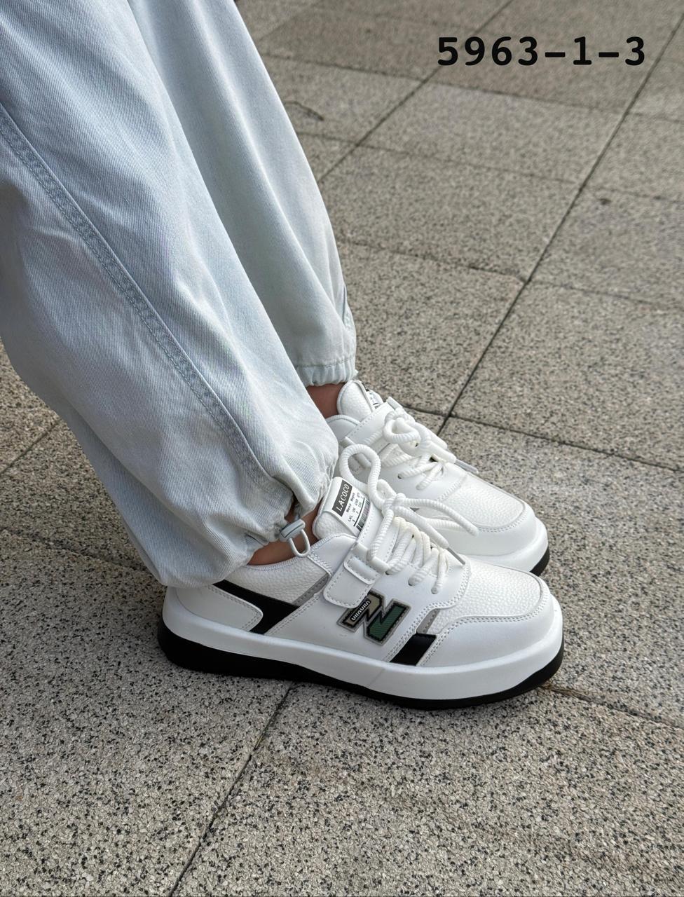 фото весенние кроссовки для девочек оптом