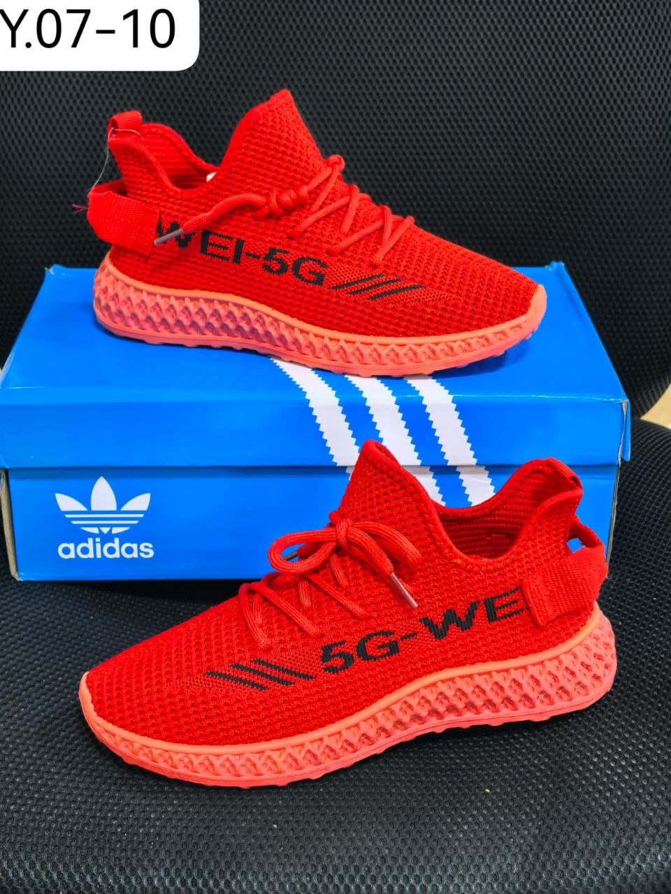 фото весенние женские кроссовки оптом