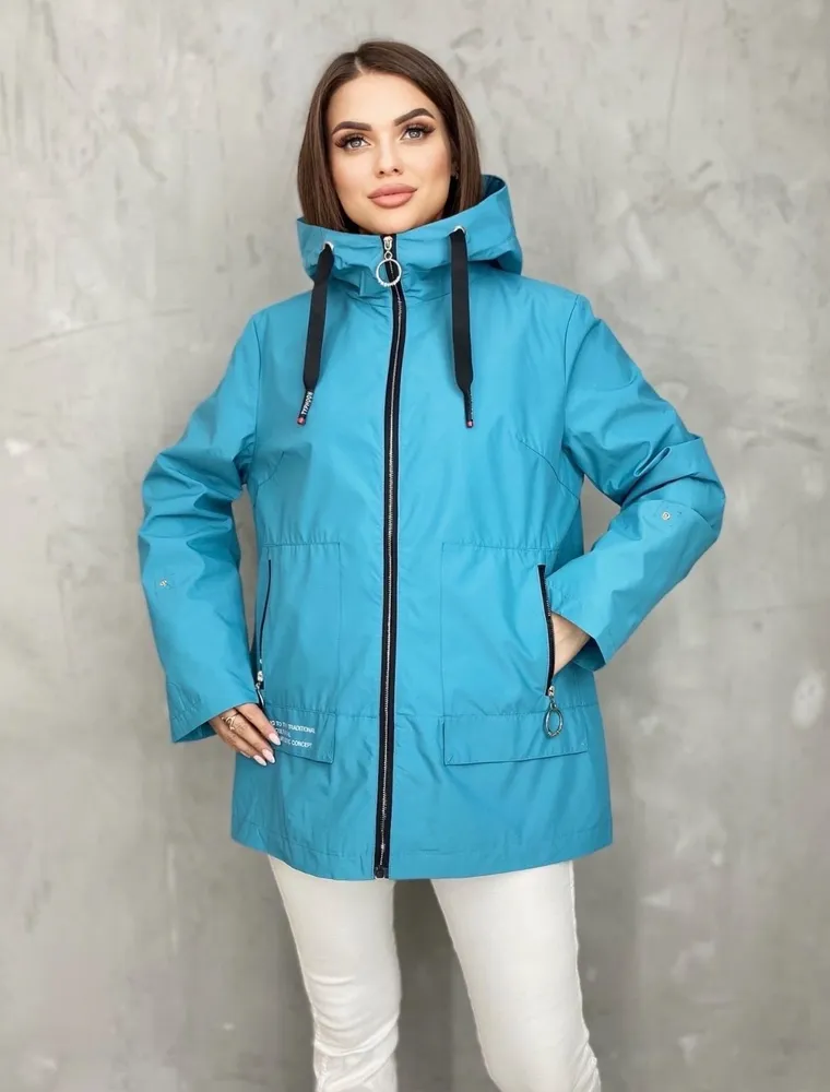 картинка Ветровка удлиненная с капюшоном большие размеры от магазина Одежда+