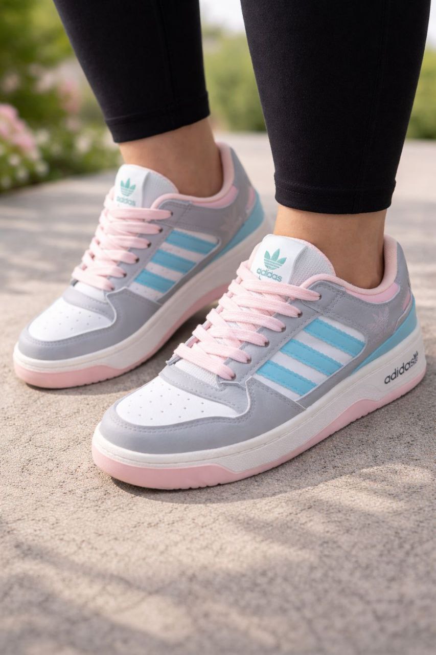 фото весенние женские кроссовки оптом